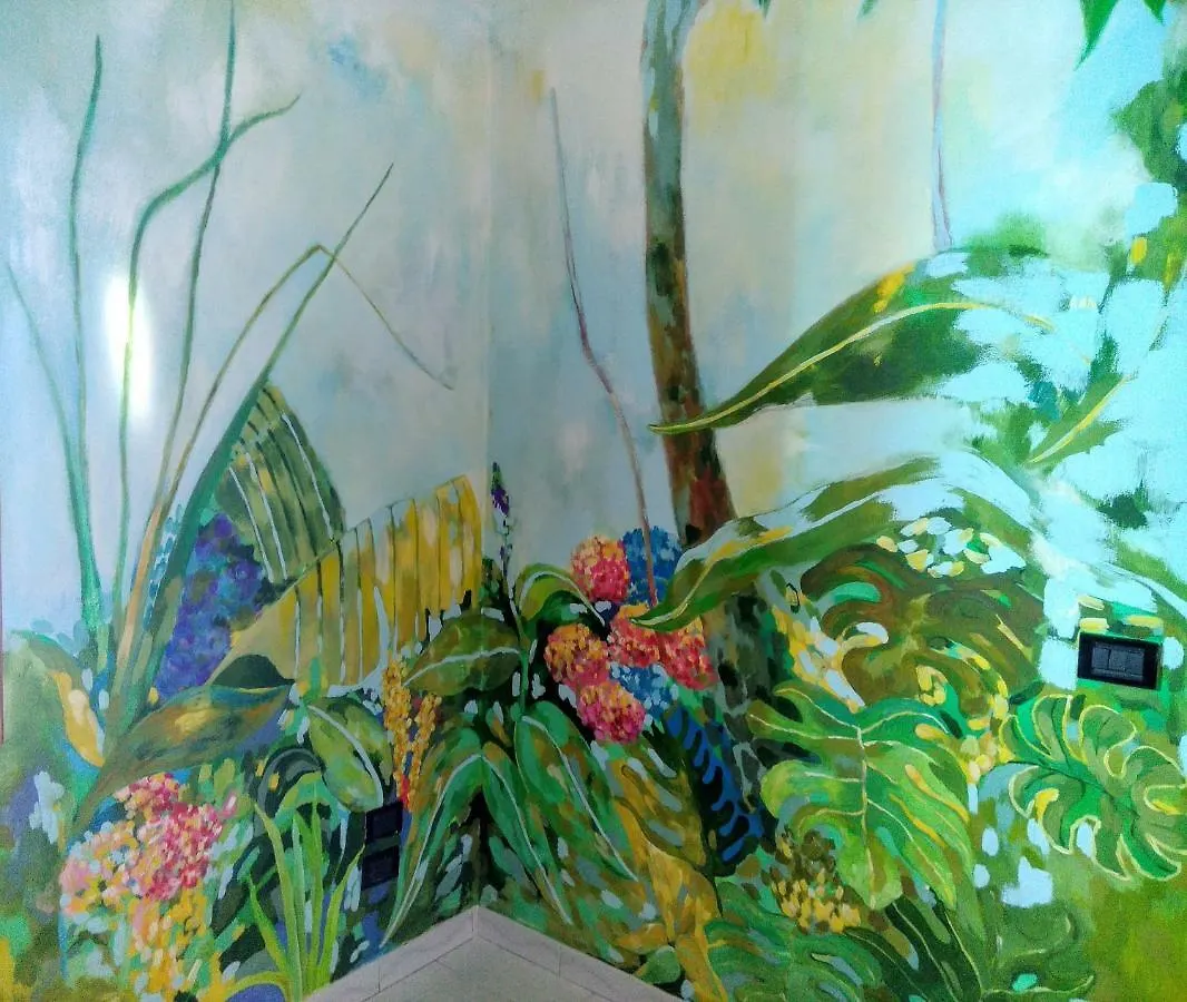 Night Galleria Holiday Home - Bed & Art In Burano - The Pink House Italia